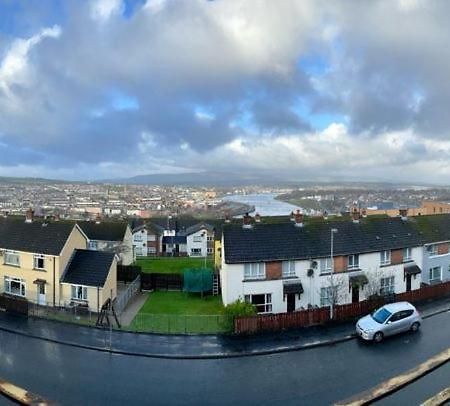 The View Apartment Londonderry ภายนอก รูปภาพ