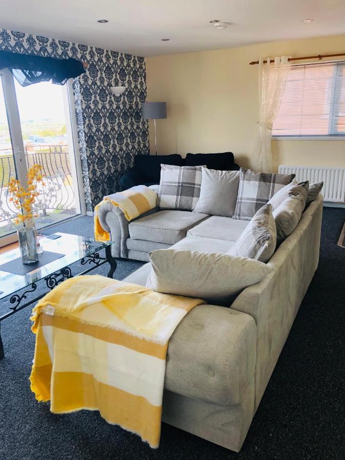 The View Apartment Londonderry ภายนอก รูปภาพ