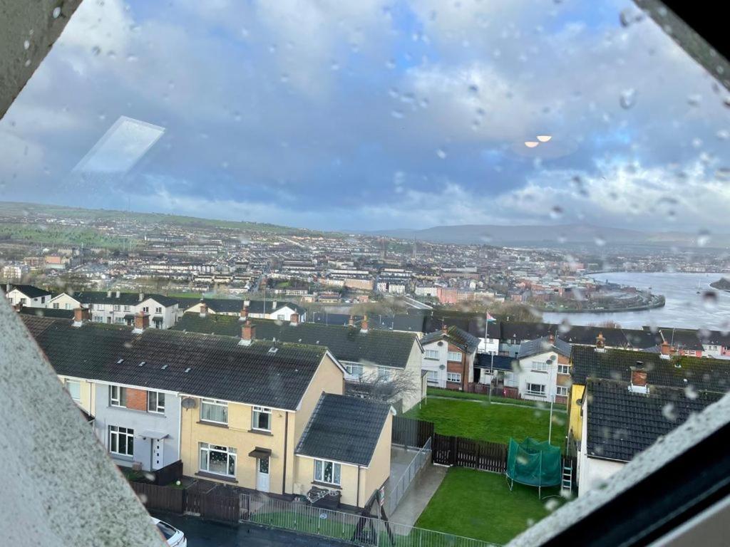The View Apartment Londonderry ภายนอก รูปภาพ