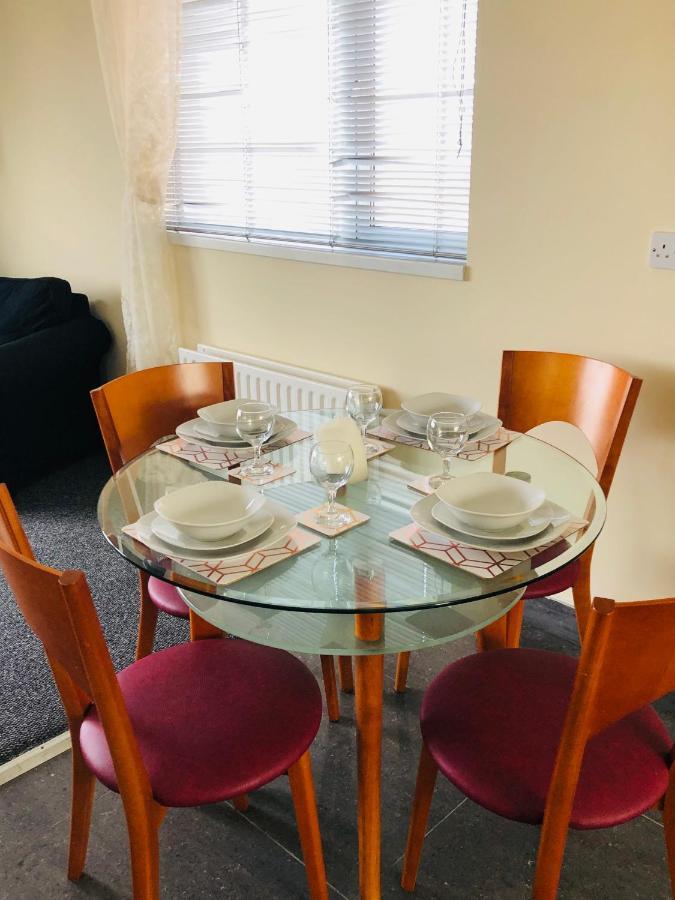 The View Apartment Londonderry ภายนอก รูปภาพ