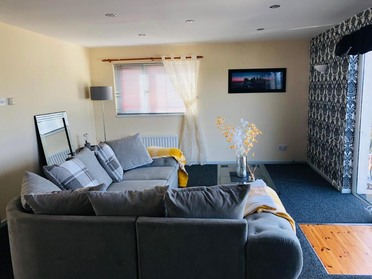 The View Apartment Londonderry ภายนอก รูปภาพ